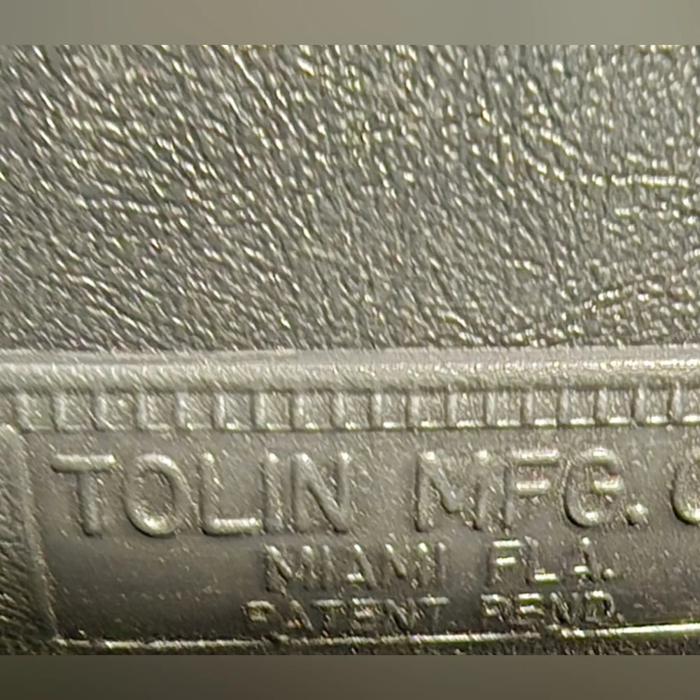 Vintage Tolin MFG Corp Zip around Bag